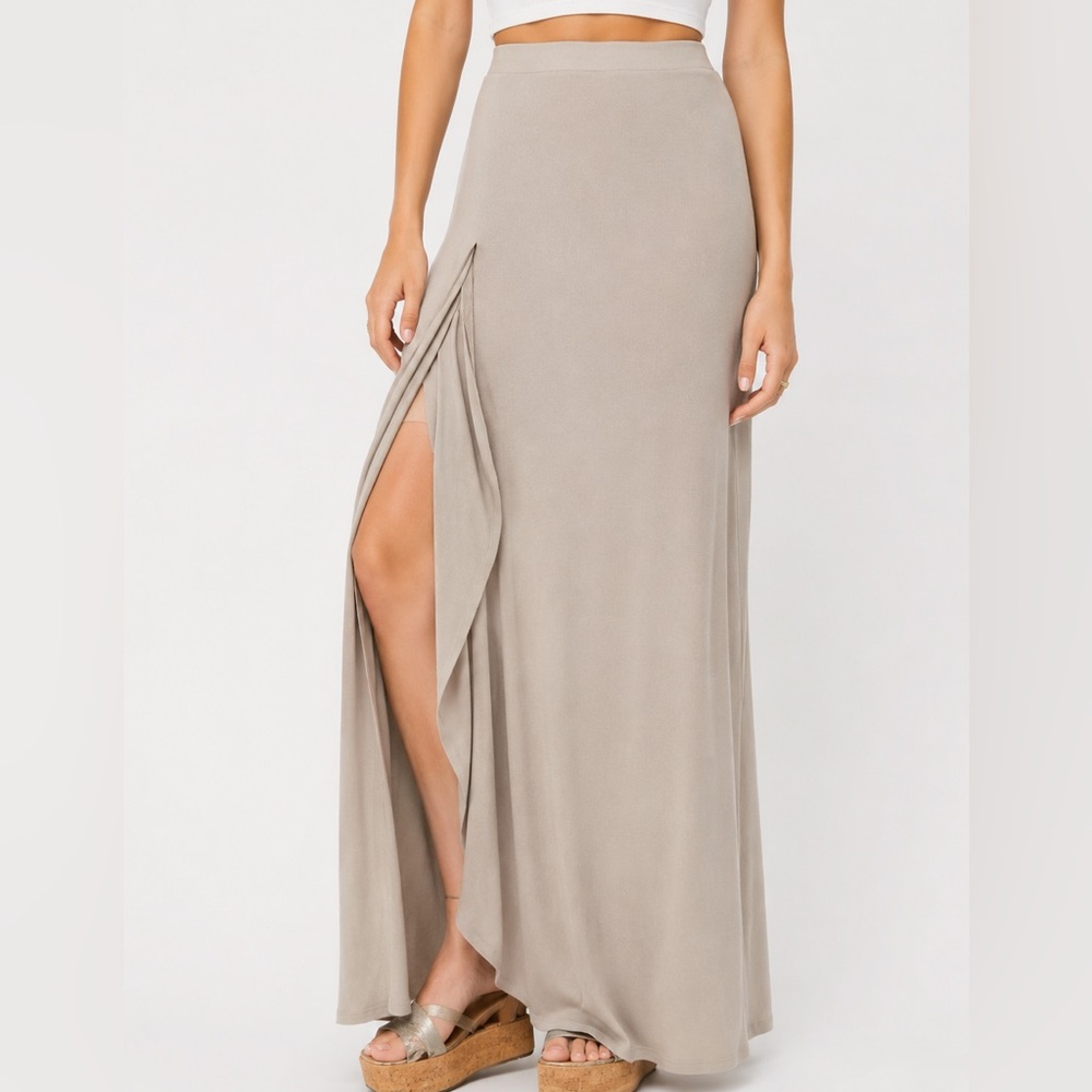 BCBGMAXAZRIA Tall Womens Logan Ribbed Stretch Maxi Skirt Side Curve 42” Beige SM